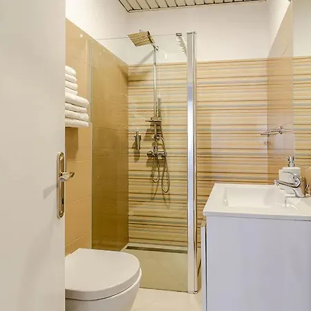 Maras Appartamento Porec