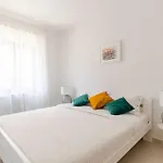 Maras Πόρετς
